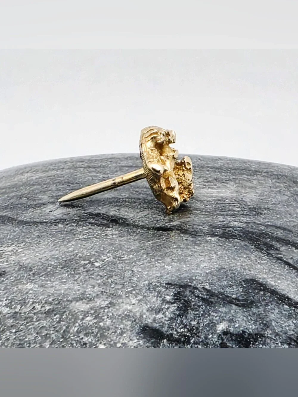 Vintage 14k Solid Yellow Gold Nugget Cluster Tie Tack Pin